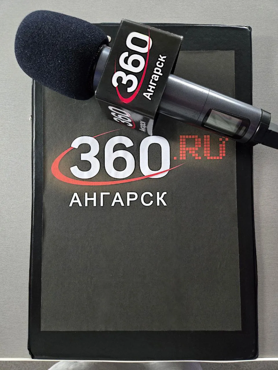 😜😏☺️😏😋😟😙