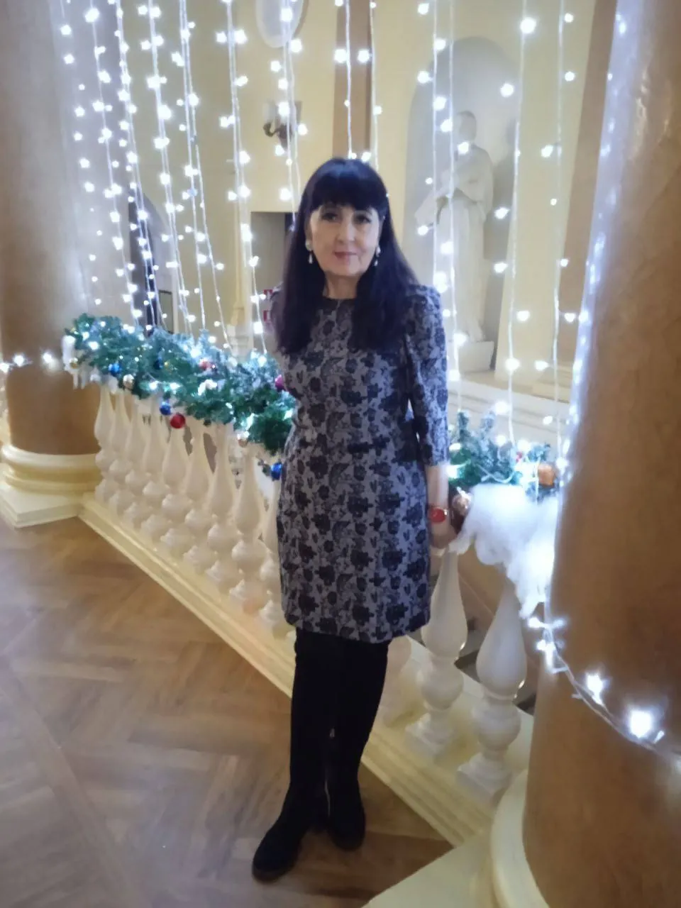 Современная и всегда на позитиве!