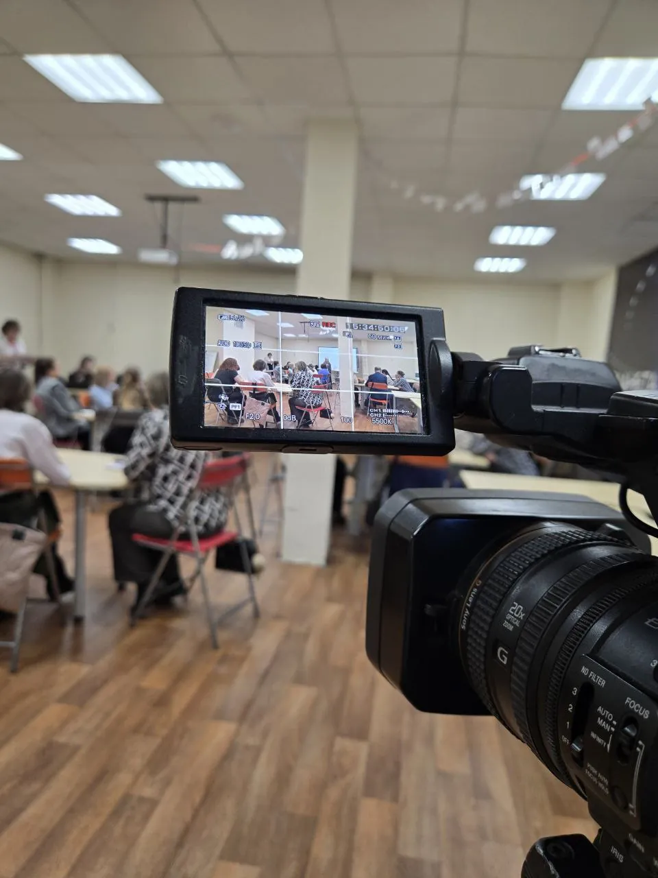 💙💙💙💙💛💙💙