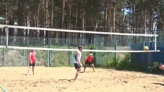 «Кубок Индейца» разыграли в Ангарске поклонники пляжного волейбола.