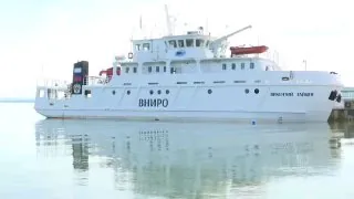 До конца лета по Байкалу будет курсировать особое судно.