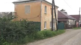 Жители сразу нескольких районов Ангарска бьют тревогу – по ночам горожане всё чаще жалуются на неприятный запах с улицы.