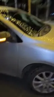 Нам пишут: 24.10.2026 в 21:20 эти два персонажа заехали на пешеходную дорожку набережной Ангарска, стояли и длительное время перегородив проход и проезд велотранспорту, просим установить личности данных граждан!